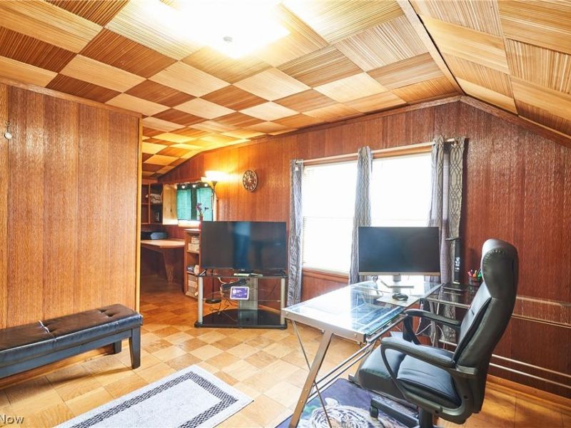 13203 Woodward Boulevard, Garfield Heights, OH 44125 Photo 19