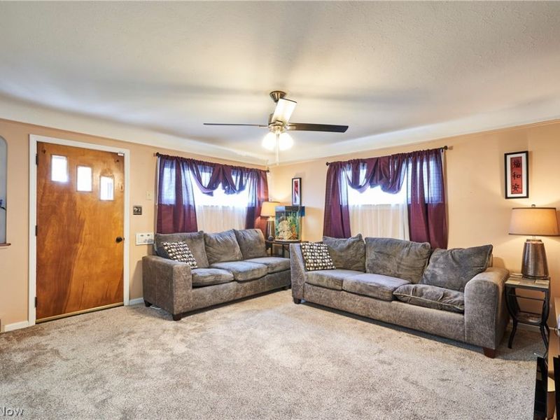 13203 Woodward Boulevard, Garfield Heights, OH 44125 Photo 6