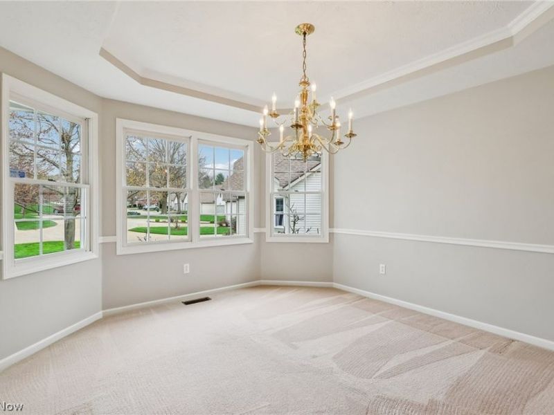 616 Sally Circle, Wadsworth, OH 44281 Photo 12