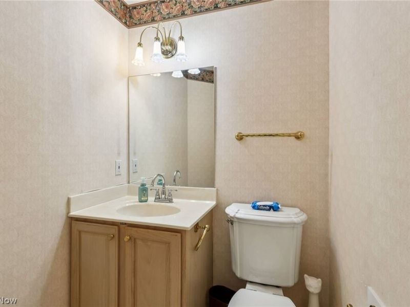 616 Sally Circle, Wadsworth, OH 44281 Photo 19