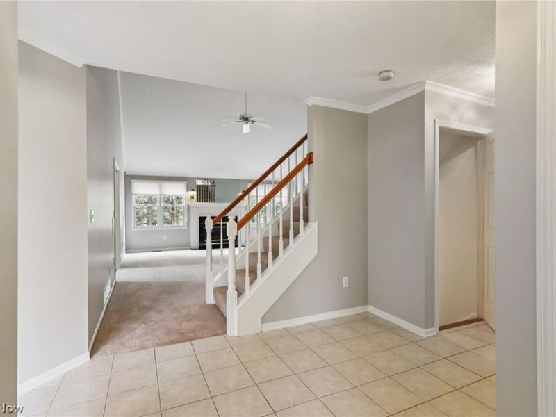 616 Sally Circle, Wadsworth, OH 44281 Photo 3