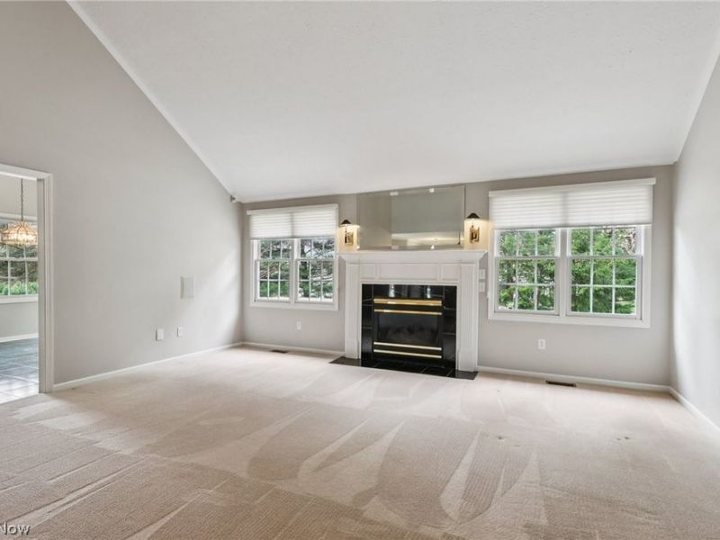 616 Sally Circle, Wadsworth, OH 44281 Photo 7