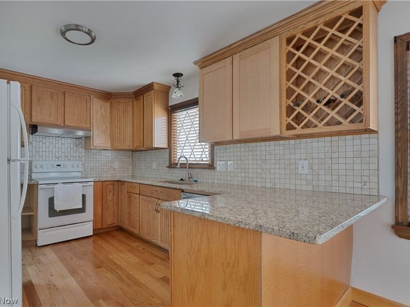 190 Struthers Liberty Road, Campbell, OH 44405 Photo 6