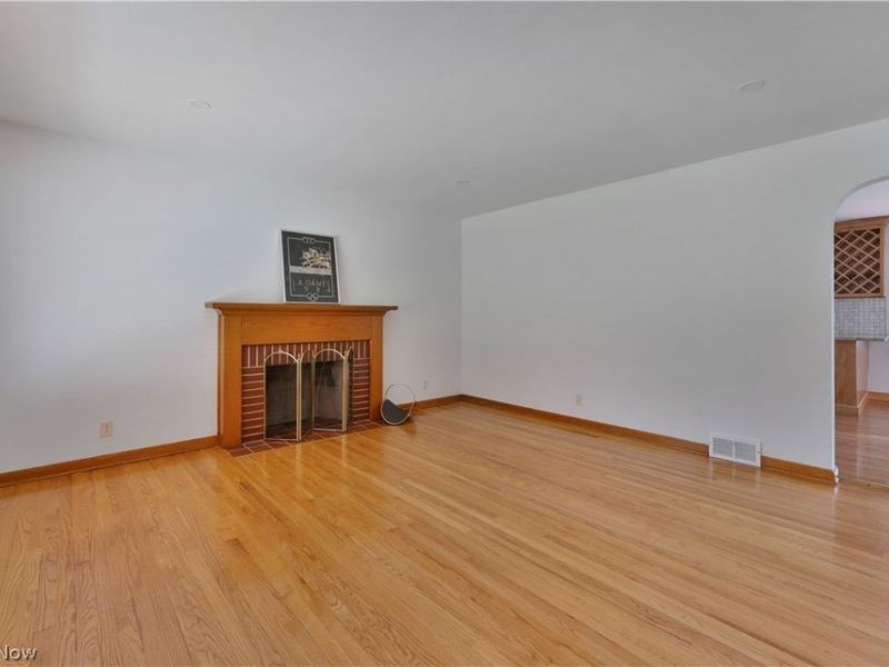 190 Struthers Liberty Road, Campbell, OH 44405 Photo 8