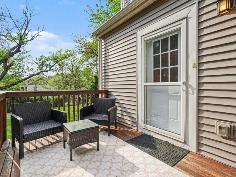 873 Academy Avenue, Cincinnati, OH 45205 Photo 28