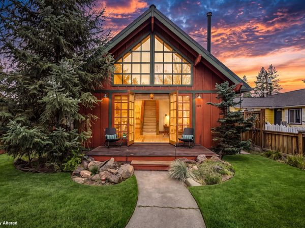 1449 NW Elgin Avenue, Bend, OR 97703