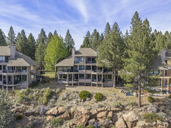 19717 SW Mount Bachelor Drive, Unit 330 B, Bend, OR 97702