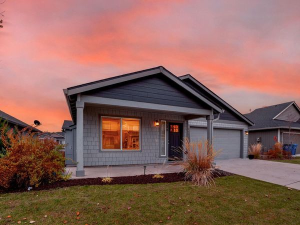 728 NE Brookstone Drive, Prineville, OR 97754