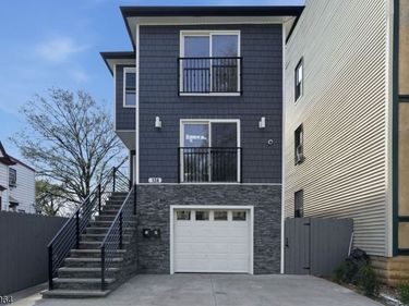 134 Shepard Ave, East Orange, NJ 07018