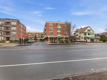 34 Sumner Ave, Unit 210, Springfield, MA 01108