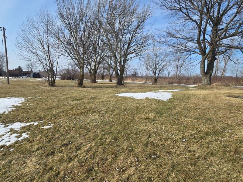 7601 W Portage River South Road, Oak Harbor, OH 43449 Photo 5