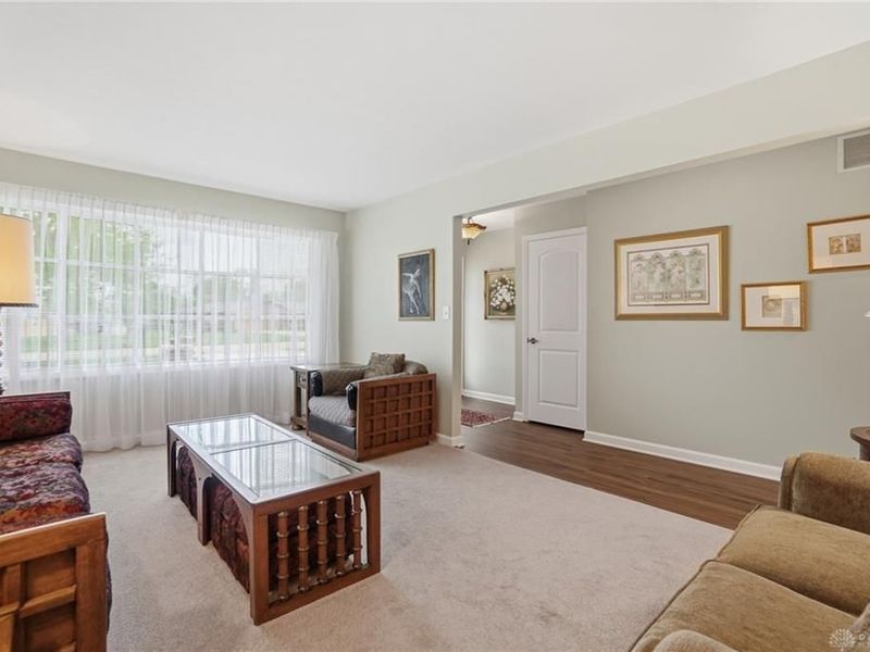 352 Kimbary Drive, Washington Township, OH 45458 Photo 12