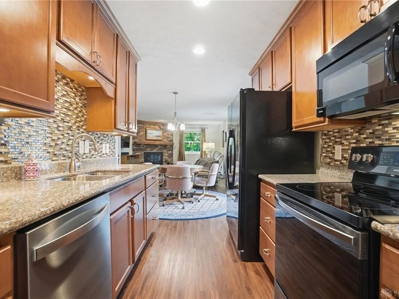 352 Kimbary Drive, Washington Township, OH 45458 Photo 19