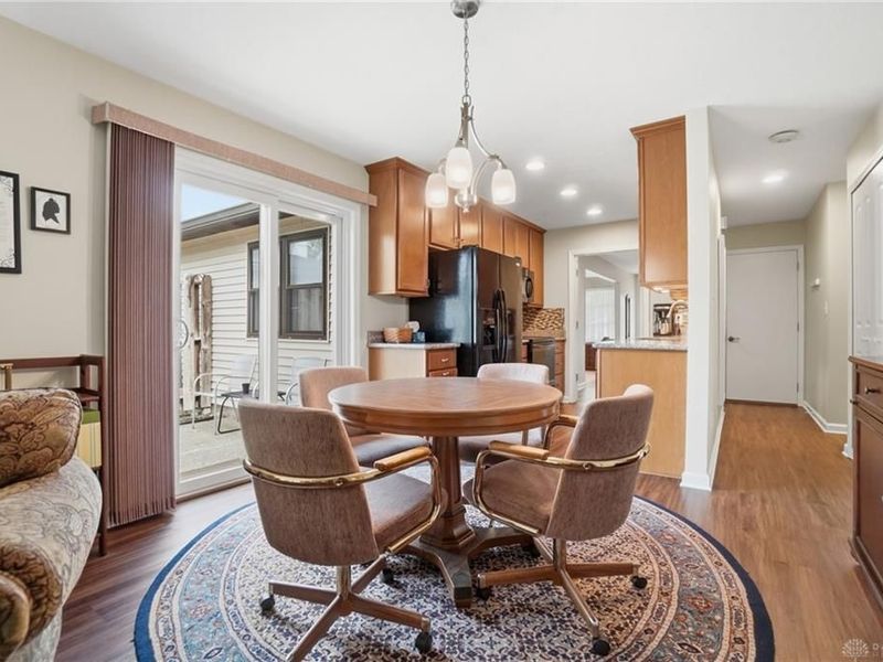 352 Kimbary Drive, Washington Township, OH 45458 Photo 25