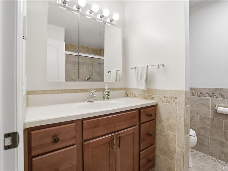 352 Kimbary Drive, Washington Township, OH 45458 Photo 37