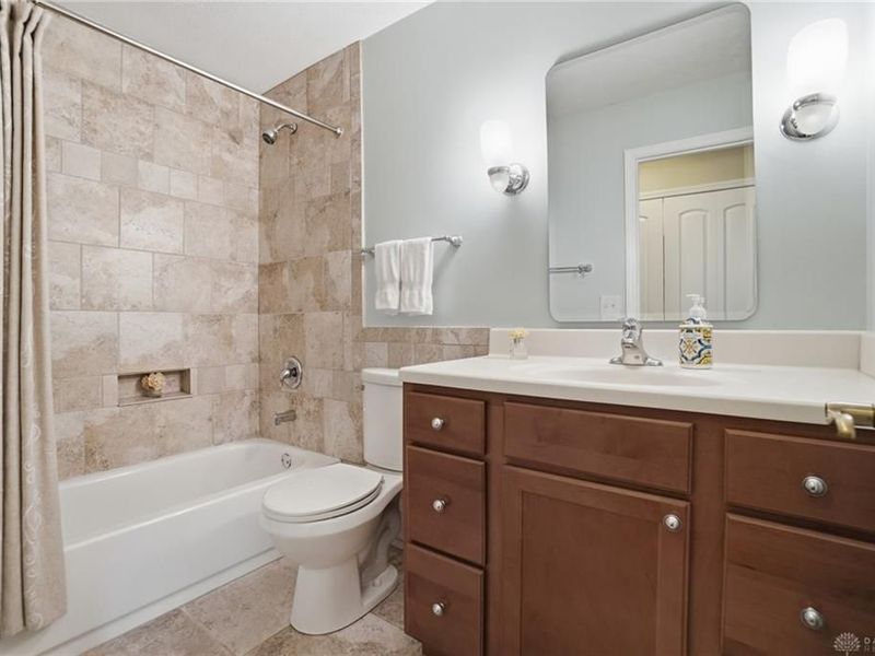 352 Kimbary Drive, Washington Township, OH 45458 Photo 43