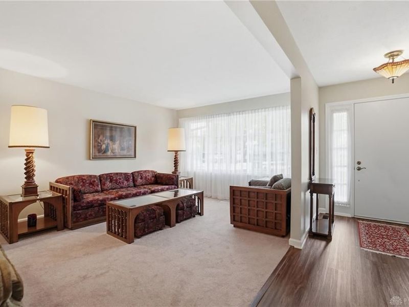 352 Kimbary Drive, Washington Township, OH 45458 Photo 8