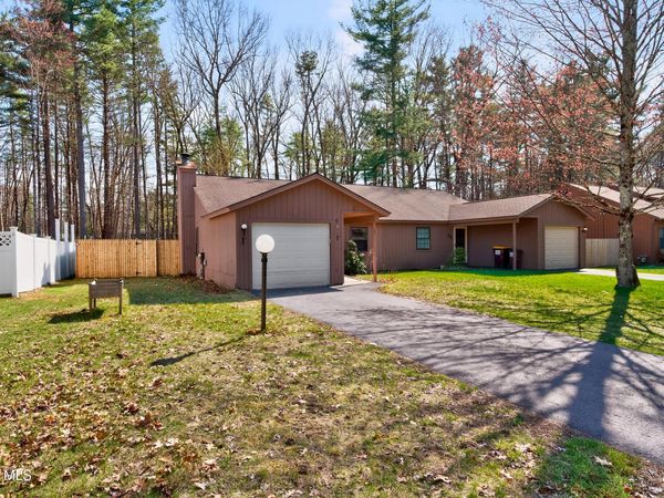 73 Pepper Bush Place, Ballston Spa, NY 12020