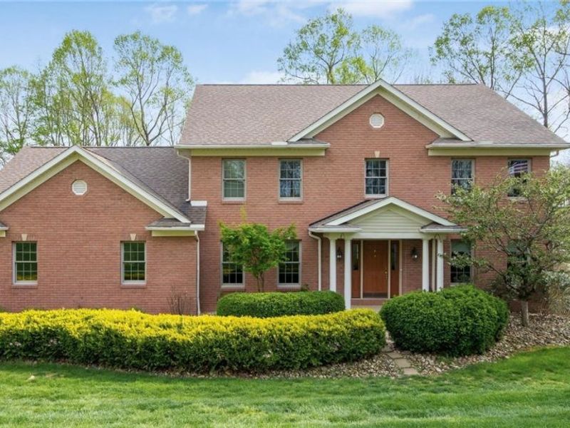 2540 Nicholas Lane, Dresden, OH 43821 Photo 2