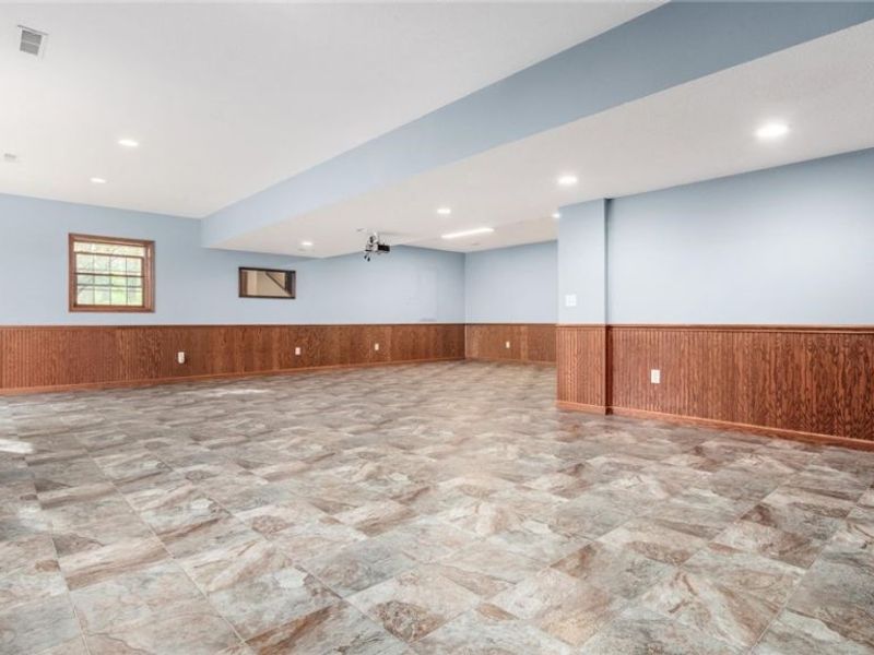 2540 Nicholas Lane, Dresden, OH 43821 Photo 42