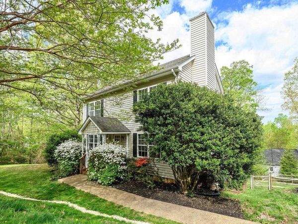 1591 REYNOVIA DR, CHARLOTTESVILLE, VA 22902