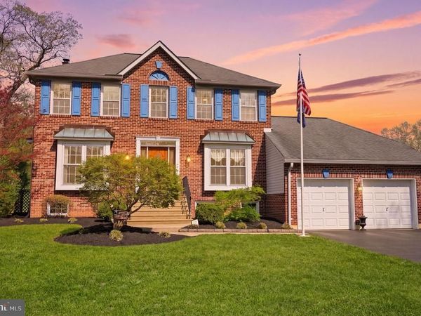 327 ABBEY LANE , LANSDALE, PA 19446