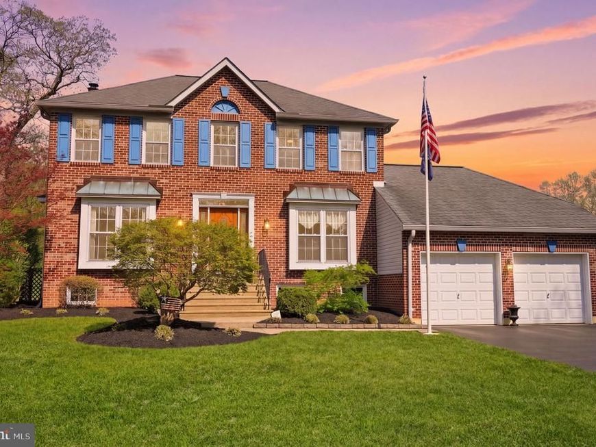 327 Abbey Lane , Lansdale, PA 19446 Main Photo