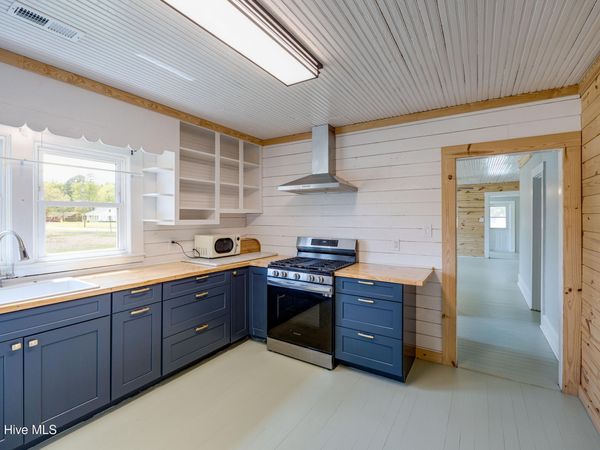 258 Main Street, Pinetown, NC 27865