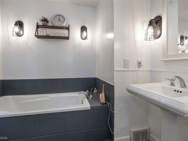 139 Aurora Hudson Road, Aurora, OH 44202 Photo 16