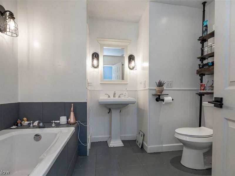 139 Aurora Hudson Road, Aurora, OH 44202 Photo 18