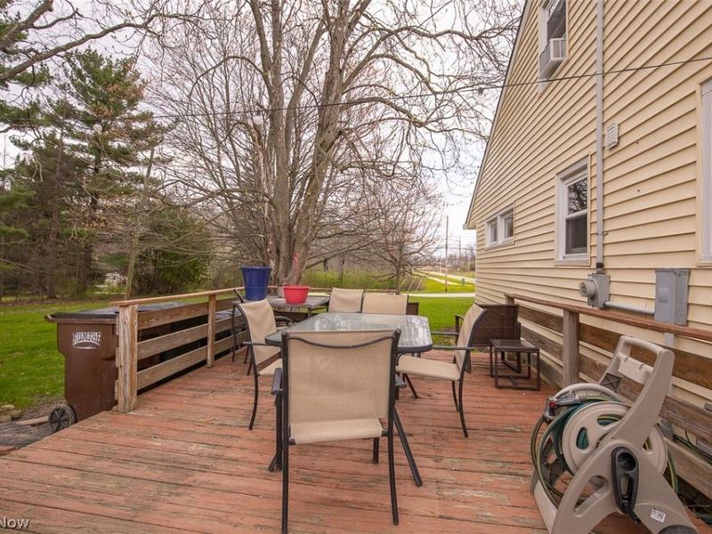 139 Aurora Hudson Road, Aurora, OH 44202 Photo 4