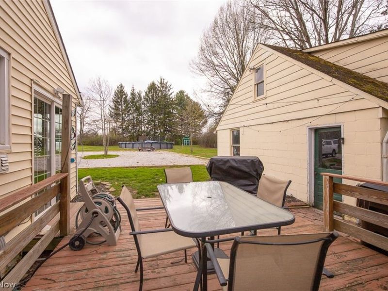 139 Aurora Hudson Road, Aurora, OH 44202 Photo 5