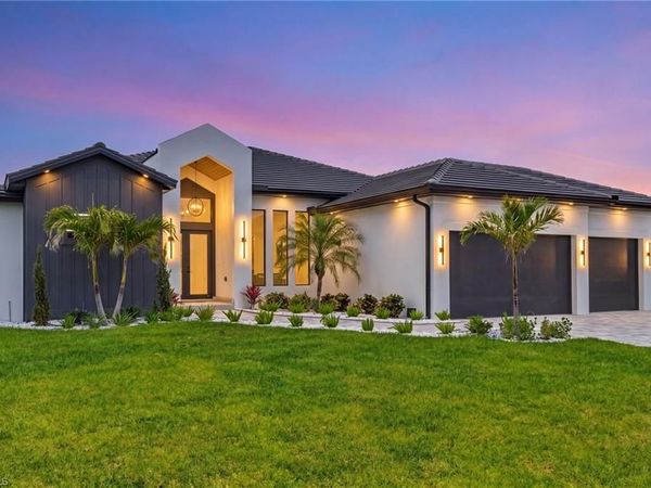 3327 NW 2nd TER, CAPE CORAL, FL 33993