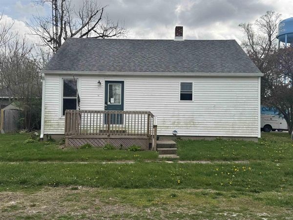 302 E Smith Street, Oxford, IN 47971