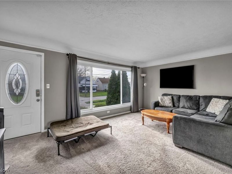 5360 E 131st Street, Garfield Heights, OH 44125 Photo 3