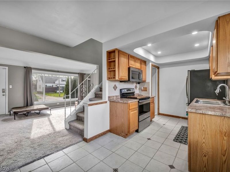 5360 E 131st Street, Garfield Heights, OH 44125 Photo 8