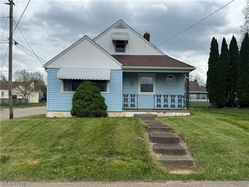 1814 Demington Avenue NW, Canton, OH 44708 Photo 1