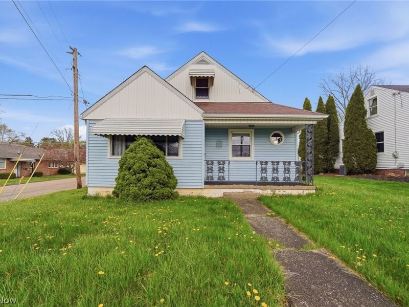 1814 Demington Avenue NW, Canton, OH 44708 Photo 1