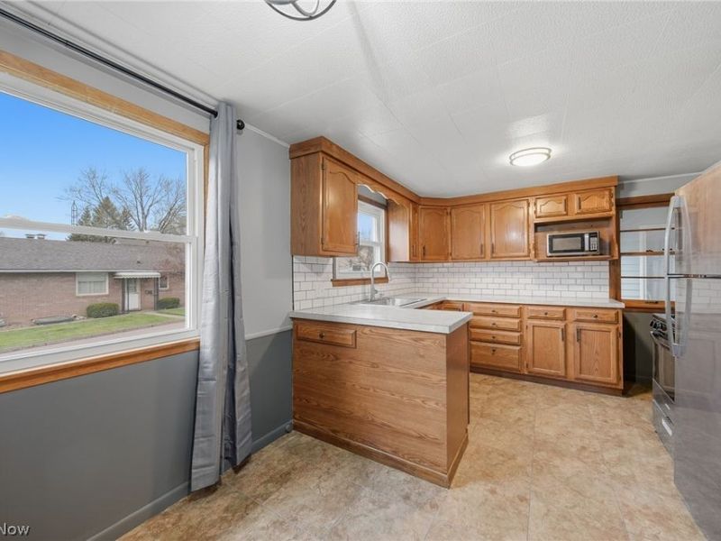 1814 Demington Avenue NW, Canton, OH 44708 Photo 9