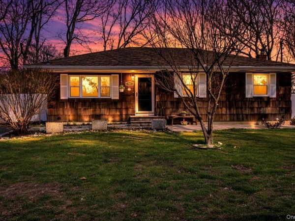 167 Robinwood Drive , Shirley, NY 11967