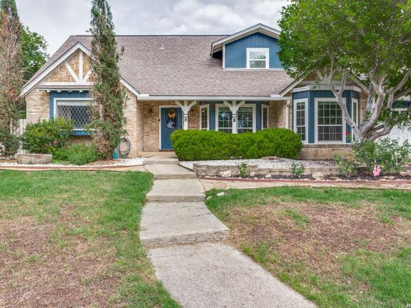 1315 Mount Vieja, San Antonio, TX 78213