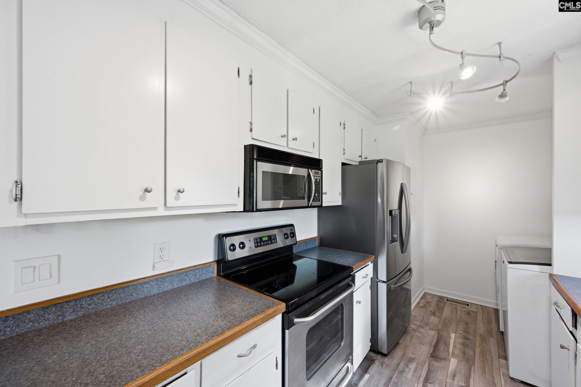 1047 Hilton Point Road Photo 13