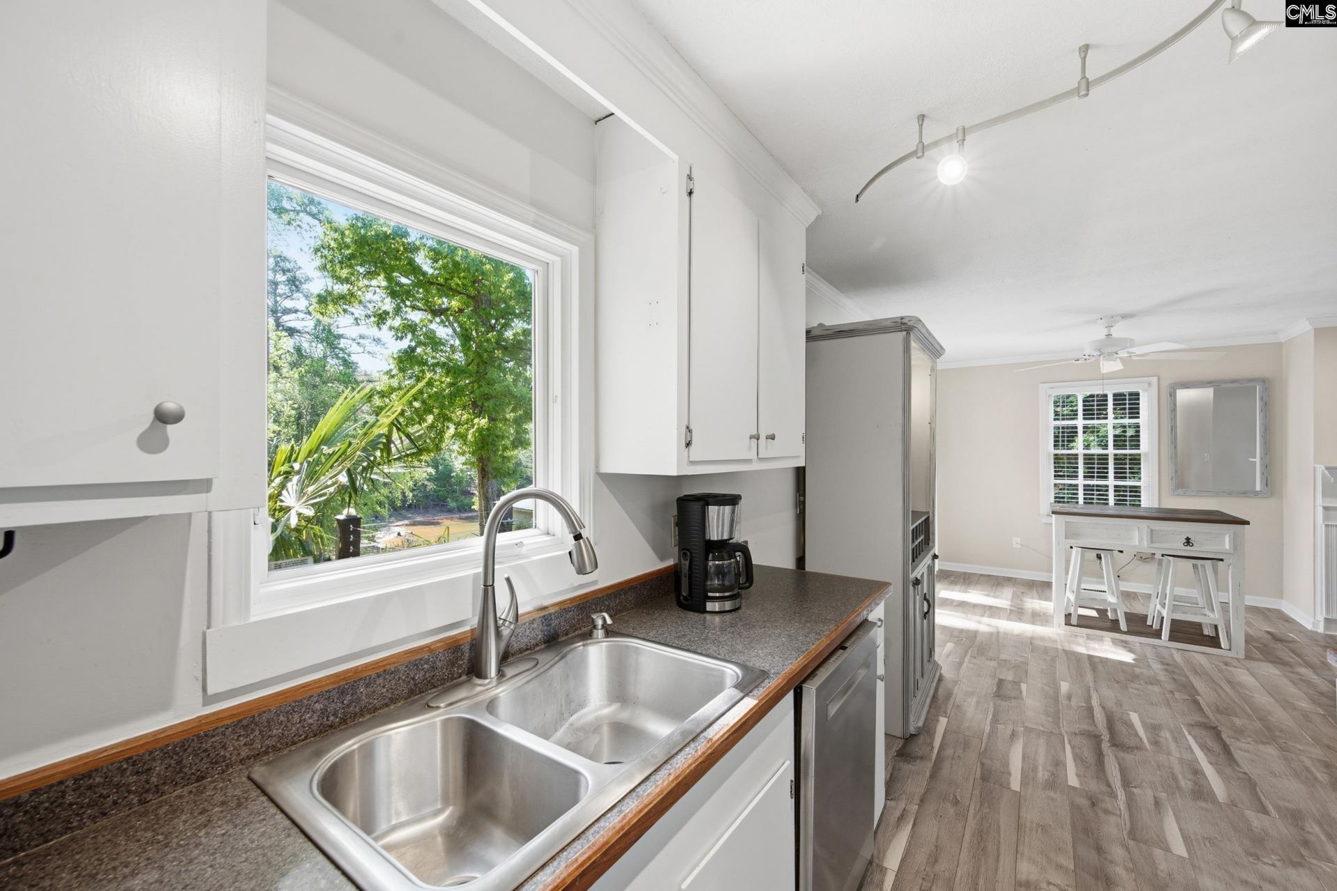 1047 Hilton Point Road Photo 14