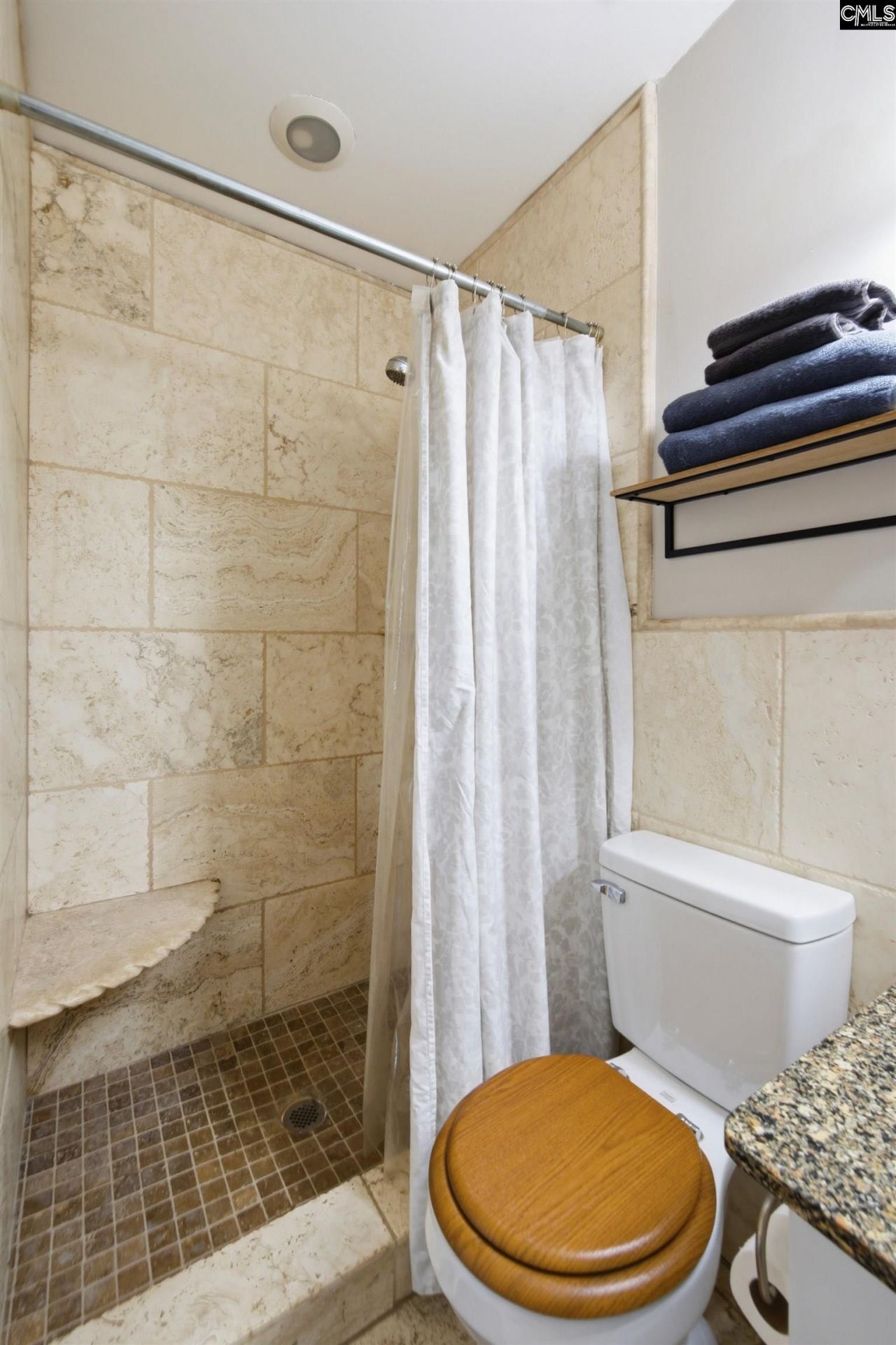 1047 Hilton Point Road Photo 20