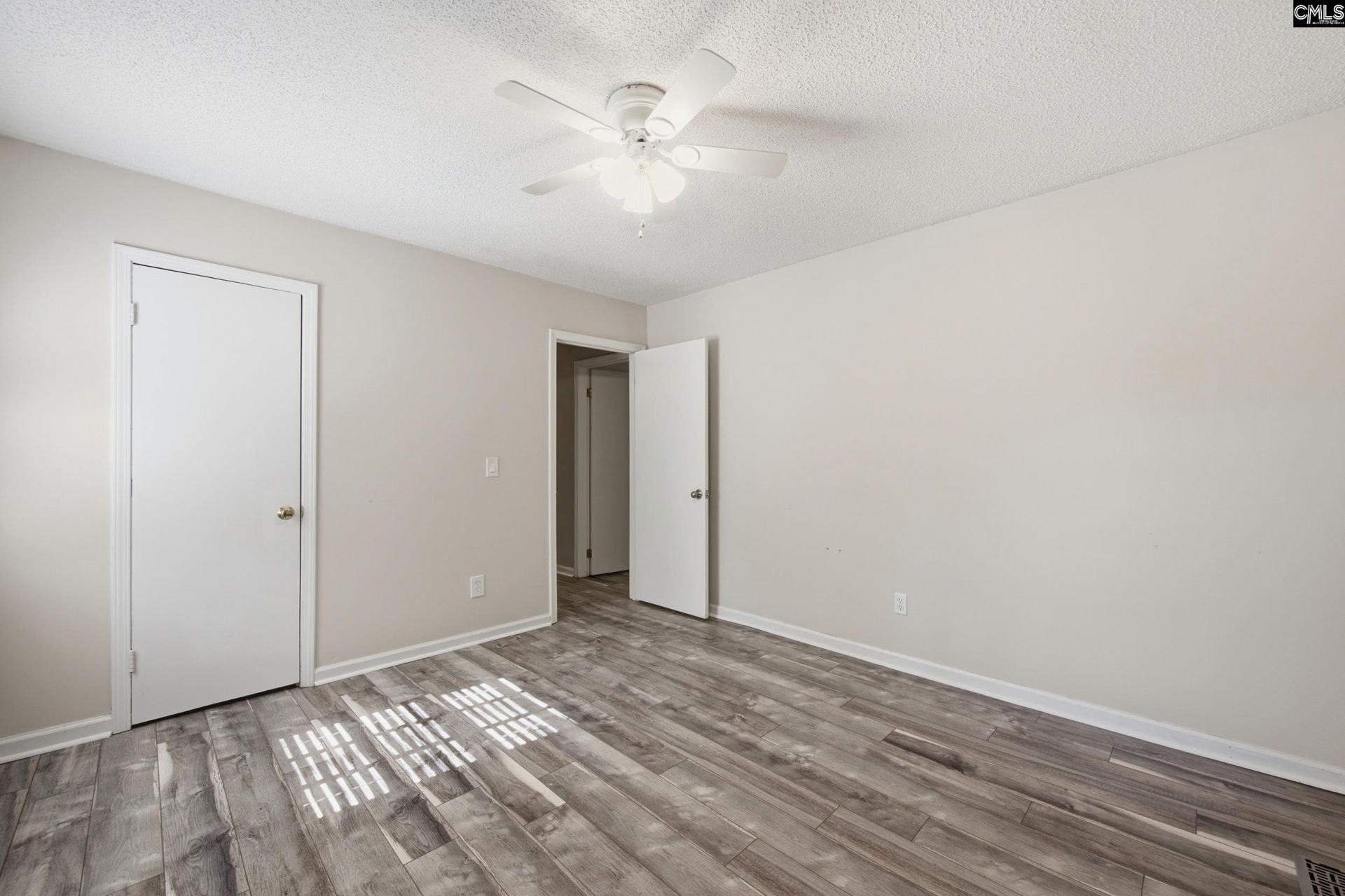 1047 Hilton Point Road Photo 22