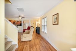 1072 Kingston Village Loop photo 4