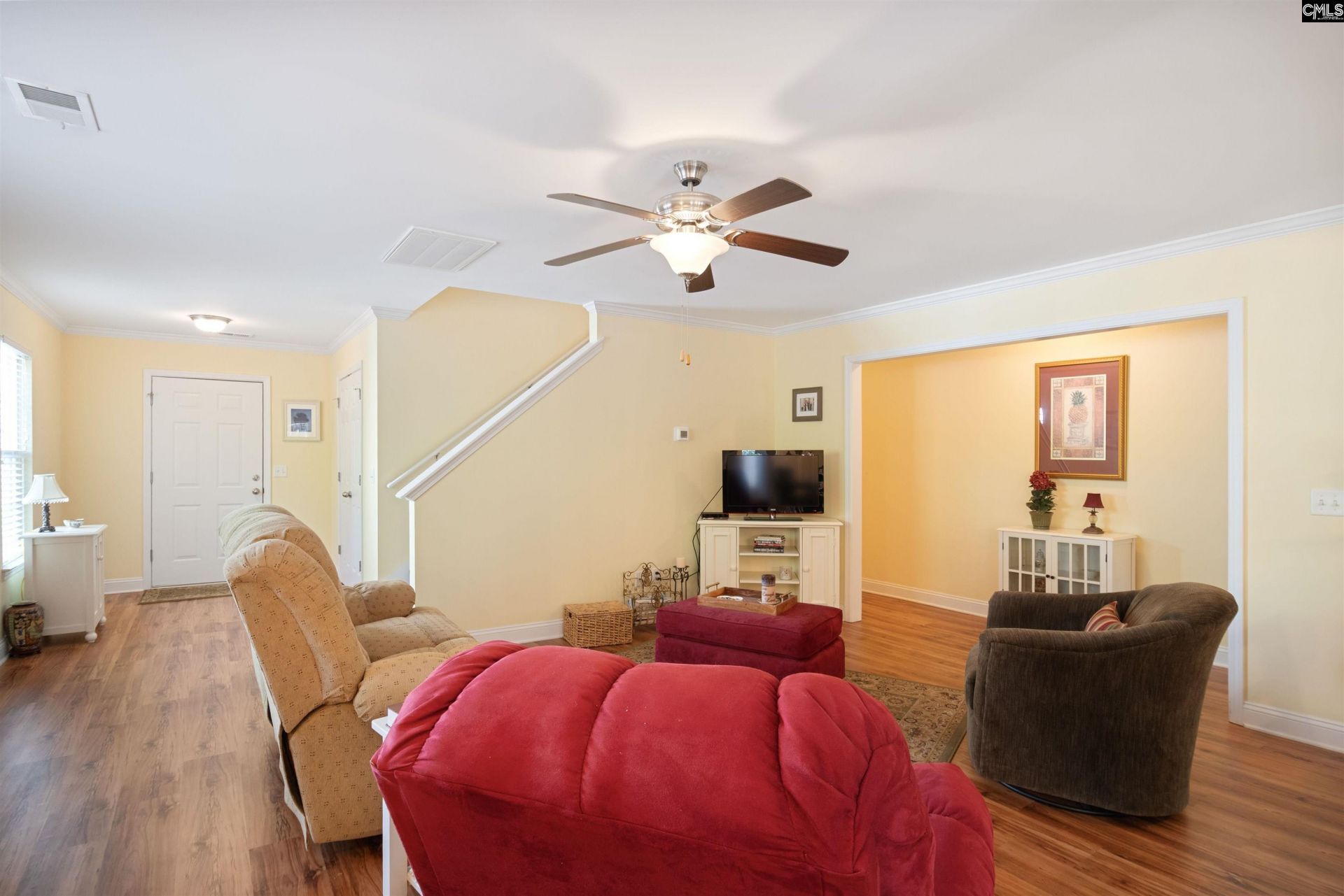 1072 Kingston Village Loop Photo 7