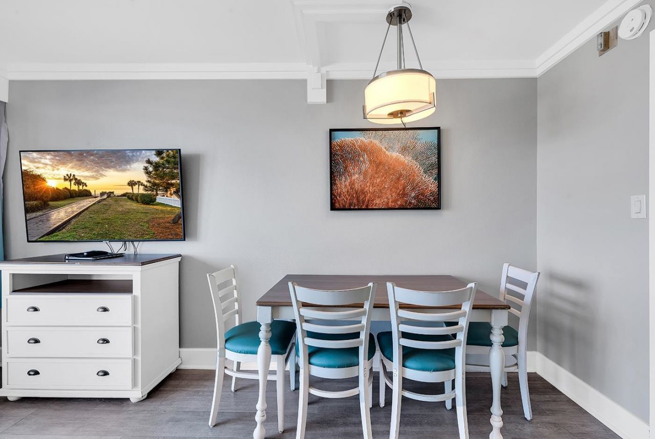 7200 N Ocean Blvd.  Photo 5