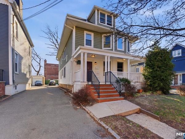 16 Munn Street 2, MONTCLAIR, NJ 07042