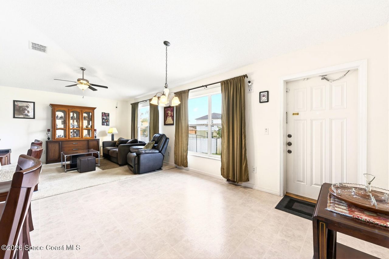 416 Lakeview Road, Poinciana, FL 34759 Photo